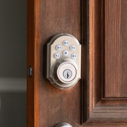 Lincoln security smartlock